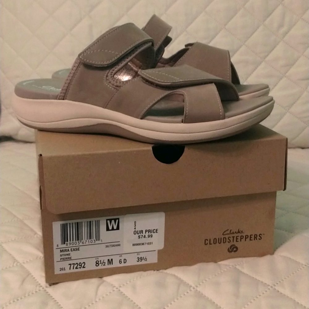 Clark's Cloudstepper Mira Ease sandals